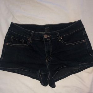 Forever 21 booty shorts